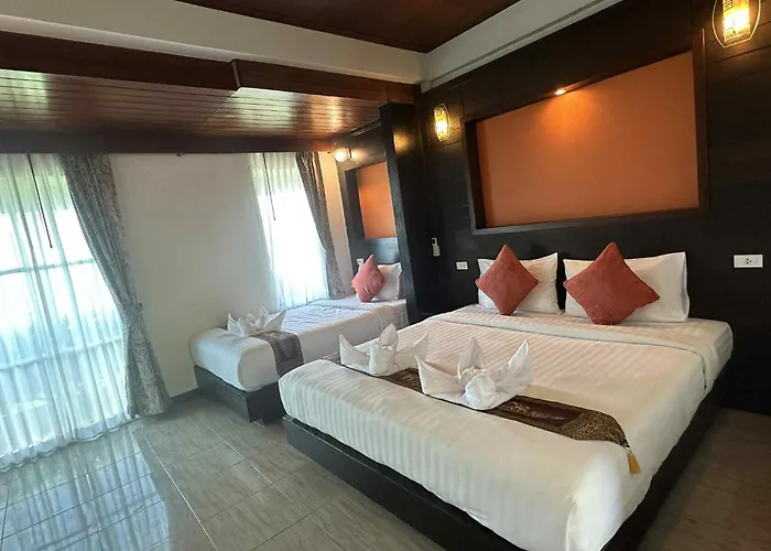 The Sea @ Lanta Hotel